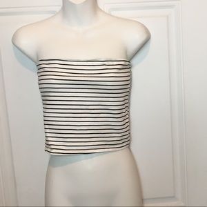 White And Black Striped Tube Top 🤍🖤